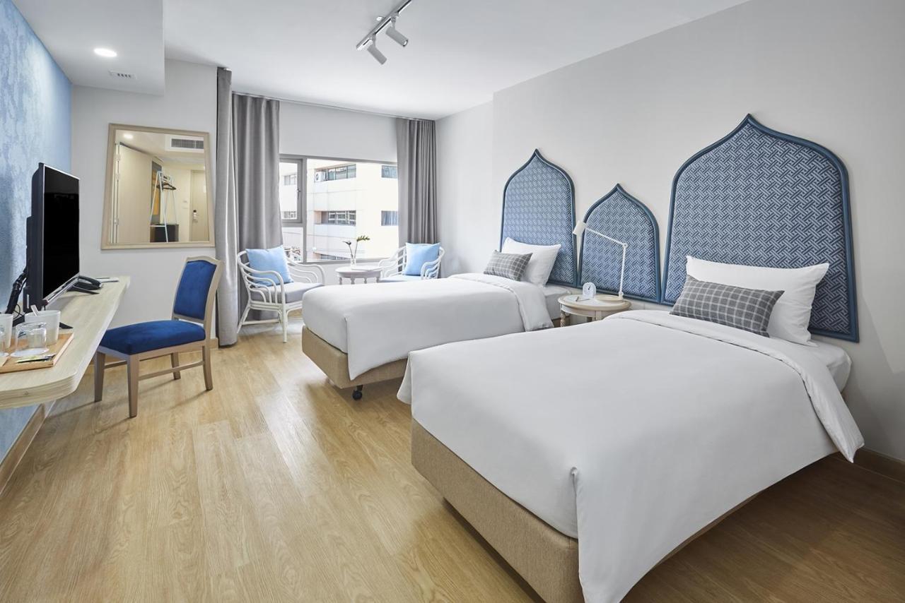 56 Surawong Hotel Bangkok Buitenkant foto